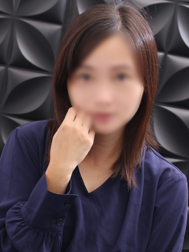 【まいさん】小柄なスレンダースタイルでＦカップの美巨乳極上ミセス！